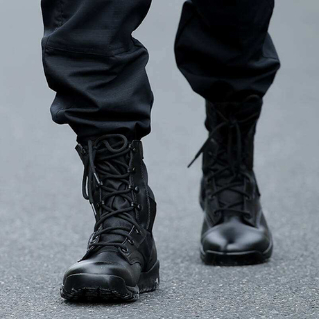 Nu vă puteți permite cizme militare de marcă, puteți purta același stil în milforce.jpg