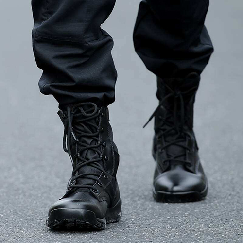 Không đủ tiền mua giày quân đội hàng hiệu, bạn có thể mặc cùng kiểu dáng ở quân đội