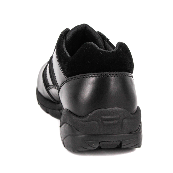 Чорні чоловічі спортивні нестандартні військові тактичні черевики 4131